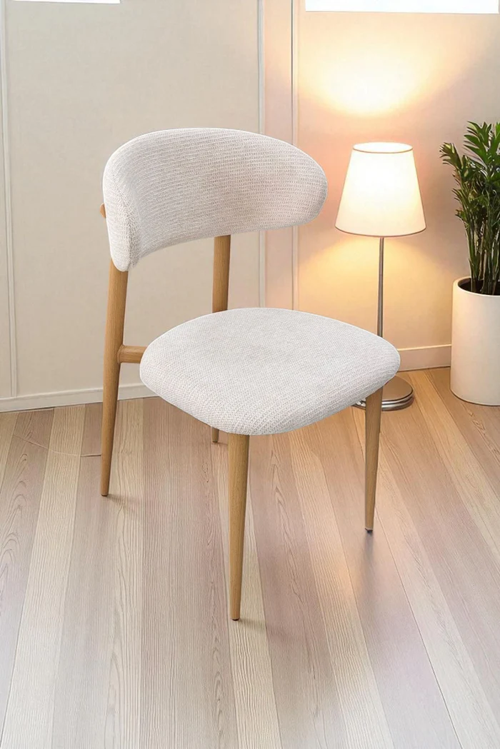 IMG-5937 Chaise Lucile Pied Effet Bois Grain Beige – Image 1